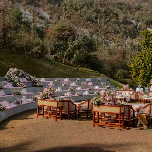 Mussoorie vs Jim Corbett for a Destination Wedding