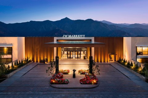 JW Marriott Mussoorie Walnut Grove Resort & Spa